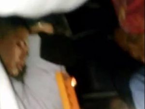 Suasana Dramatis Siswa SMAN 1 Sidoarjo Pecah Kaca Bus agar Bisa Keluar Suasana Dramatis Siswa SMAN 1 Sidoarjo Pecah Kaca Bus agar Bisa Keluar