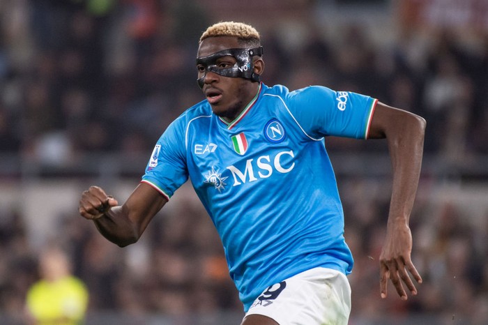 ROME, ITALY - DECEMBER 23: Victor Osimhen of SSC Napoli during the Serie A TIM match between AS Roma and SSC Napoli at Stadio Olimpico on December 23, 2023 in Rome, Italy. (Photo by Ivan Romano/Getty Images)