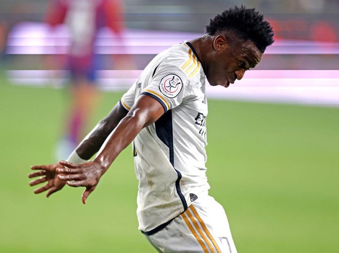 RIYADH, SAUDI ARABIA - JANUARY 14: Vinicius Junior player of Real Madrid celebrates after scoring a goal during the Super Copa de España Final match between Real Madrid and FC Barcelona on January 14, 2024 in Riyadh, Saudi Arabia. (Photo by Antonio Villalba/Real Madrid via Getty Images)