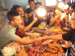 Di Batam, Anies Salami Warga yang Teriak Nama Capres Lain Di Batam, Anies Salami Warga yang Teriak Nama Capres Lain