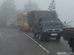 Longsor Lumpuhkan Jalur Boyolali-Magelang, Antrean Kendaraan Mengular