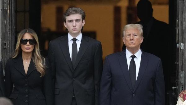 8 Foto Barron, Anak Donald Trump Jadi Sorotan Tingginya 2 Meter di Usia 17