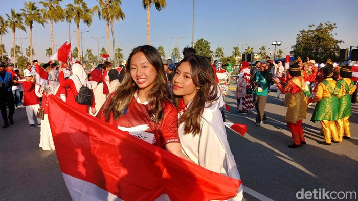 'Bocah-bocah' Bersatu di Indonesia Vs Vietnam Tak hanya orang dewasa yang datang untuk mendukung Timnas Indonesia vs Vietnam di Piala Asia 2023. Bocah-bocah juga bersatu untuk skuad Garuda.