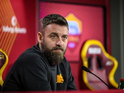 De Rossi Pelajari Roma-nya Mourinho Jelang Debut di Eropa