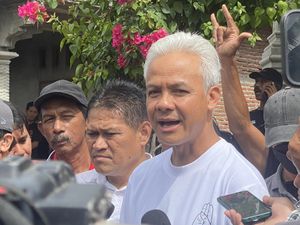 Hasto Bilang Gibran Berubah Secara Emosional, Ganjar: Ya Nggak Lah