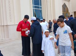 Timnas Indonesia Salat Jumat Jelang Lawan Vietnam