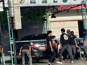 Pria Diduga Bandar Narkoba di Bone Ditangkap BNNP Sulsel Ditetapkan Tersangka Pria Diduga Bandar Narkoba di Bone Ditangkap BNNP Sulsel Ditetapkan Tersangka