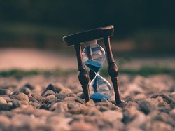 Konsep Konektivitas Antarruang dan Waktu: Contoh dan Dampaknya