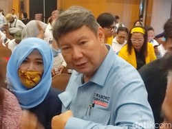 Hashim Tegaskan Prabowo Tak Akan Mundur dari Kabinet: Cukup Mahfud Saja