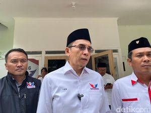 Kembara Politik TGB Zainul Majdi di Empat Partai hingga Cabut dari Perindo Kembara Politik TGB Zainul Majdi di Empat Partai hingga Cabut dari Perindo