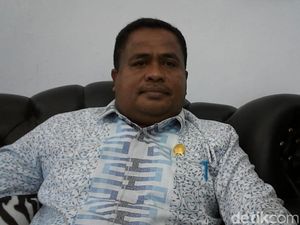Dipolisikan gegara Gadai Mobil Pinjaman, Anggota DPRD Bima Bungkam Dipolisikan gegara Gadai Mobil Pinjaman, Anggota DPRD Bima Bungkam