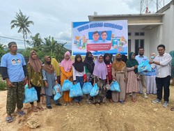 Barisan RFG Sultra Kampanye Tebus Murah Seribu Paket Sembako di Bombana