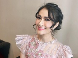 Trik Khusus Iis Dahlia Hadapi Gen Z: Nada Bicara Dituruni