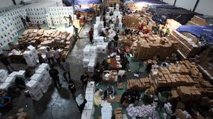 Melihat Pengemasan Logistik Pemilu 2024 di Surabaya