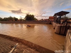 Berenang Seberangi Sungai Konto, Pemuda Jombang Tenggelam di Dam Balongsono