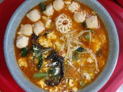 Pedas Mampus! 5 Seblak Ini Jadi Favorit Warga Karawang Pedas Mampus! 5 Seblak Ini Jadi Favorit Warga Karawang
