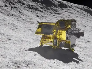 Jepang Cetak Sejarah Sukses Mendarat di Bulan, Tapi...