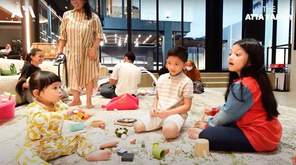 7 Momen Perdana Keluarga Anang Kunjungi Rumah Baru Atta-Aurel, Mewah & Unik