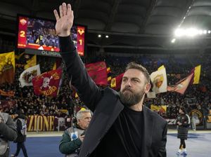 Pujian Eks Bintang Chelsea untuk De Rossi Pujian Eks Bintang Chelsea untuk De Rossi