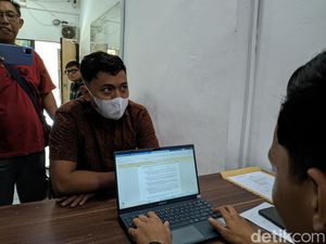 Eks Pegawai Bank BUMN di Mataram Tipu Puluhan UMKM Saat Bayar dengan QRIS