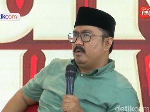 TPN Ganjar Prediksi Gibran Bakal Standar Aja di Debat Malam Ini TPN Ganjar Prediksi Gibran Bakal Standar Aja di Debat Malam Ini