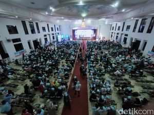 Ketua Bapilu Gerindra Jabar Beri Gibran Nilai A+ di Debat ke Empat Ketua Bapilu Gerindra Jabar Beri Gibran Nilai A+ di Debat ke Empat