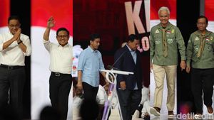 Potret Busana Pasangan Capres-Cawapres di Debat Keempat