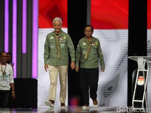 Ganjar Sarankan Mahfud Mundur dari Menteri, Ini Alasannya