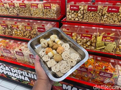 Gerai Seblak Prasmanan Ini Tawarkan Racikan Bumbu ala Seblak Rafael