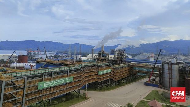 Smelter Nikel di kawasan Indonesia Morowali Industrial Park (IMIP), IMIP