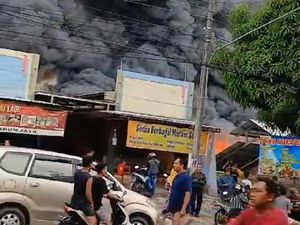Pasar Medang Blora Terbakar! Pasar Medang Blora Terbakar!