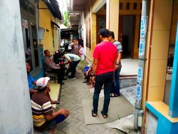 Kondisi Khoirul Usai Dibacok Maling saat Gagalkan Curanmor di Gresik