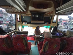 Nostalgia Alan Bersama Bus Pantura: Pedagang Unik-Full Musik