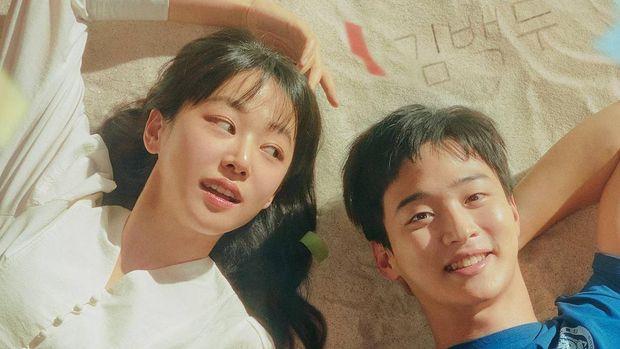 Drama Korea Like Flowers in Sand