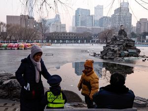 Jurus Susu Gratis Ala China demi Dongkrak Angka Kelahiran Jurus Susu Gratis Ala China demi Dongkrak Angka Kelahiran