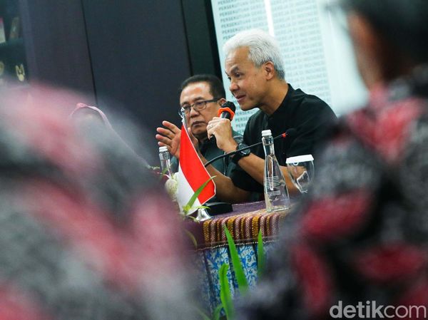 Ganjar Pranowo Dialog dengan Pengurus PGI