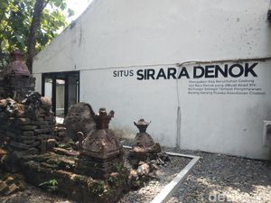 Mitos Keris Setan Kober di Gedung Sirara Denok Keraton Kasepuhan Mitos Keris Setan Kober di Gedung Sirara Denok Keraton Kasepuhan