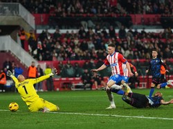 Girona Hajar Sevilla 5-1, Geser Madrid dari Puncak Klasemen