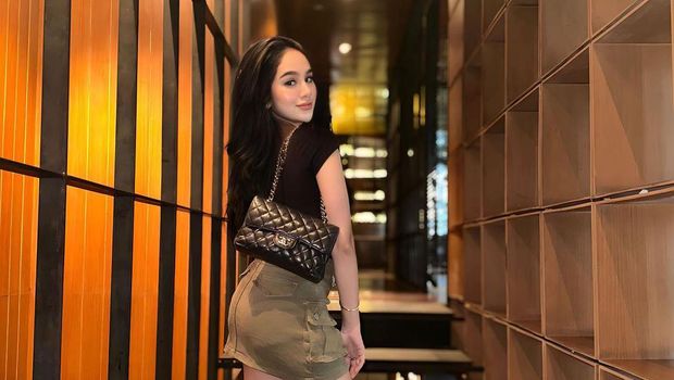 hana hanifah