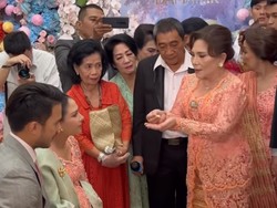 Mengenal Mambosuri, Tradisi Batak saat Perayaan 7 Bulan Kehamilan Jessica Mila