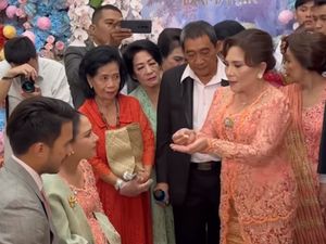 Mengenal Mambosuri, Tradisi Batak saat Perayaan 7 Bulan Kehamilan Jessica Mila Mengenal Mambosuri, Tradisi Batak saat Perayaan 7 Bulan Kehamilan Jessica Mila