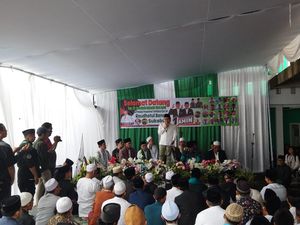 Kiai di Ponpes Raudlatul Bannat Sukabumi Deklarasi Dukung Anies-Cak Imin