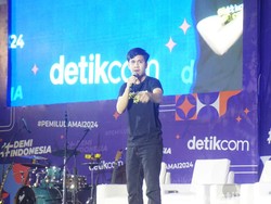 Komika Fadhlan Ciboy Sukses Bikin Peserta #DemiIndonesia di Palembang Tertawa