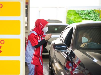 Layanan SPBU Flagship, Bisa Isi BBM dan Ngecas Mobil Listrik