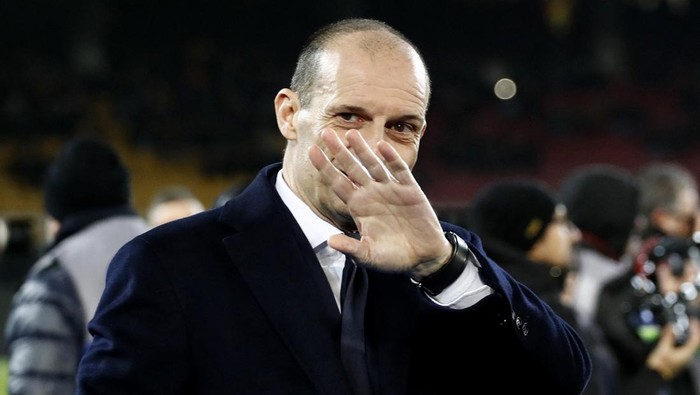 Soccer Football - Serie A - Lecce v Juventus - Stadio Via del mare, Lecce, Italy - January 21, 2024 Juventus coach Massimiliano Allegri before the match REUTERS/Alessandro Garofalo