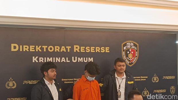 Polisi menggelar jumpa pers kasus Argiyan Arbirama bunuh mahasiswi di Depok.