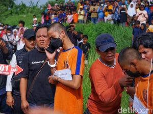 15 Adegan Ngeri Saat Arif Dihabisi Pembunuh Bayaran yang Disewa Istri 15 Adegan Ngeri Saat Arif Dihabisi Pembunuh Bayaran yang Disewa Istri