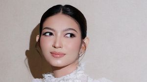6 Gaya Selvi Ananda Eksis di Acara Fashion, Cantik dengan Makeup Soft Glam