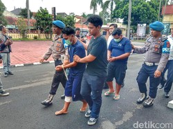Penjual Cilor di Bandung Cekik Mati Pelajar