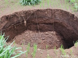 Apa Itu Sinkhole? Ini Pengertian, Macam, Penyebab hingga Proses Terjadinya